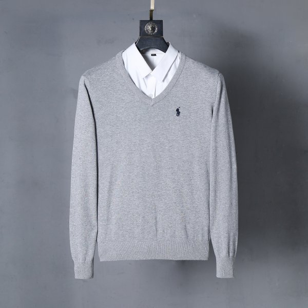 Long-sleeved V-neck knitted sweater with horse logo